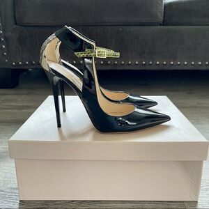 Jimmy Choo Maiden Black Patent Leather Pointed Toe Stiletto Pumps Size 7.5